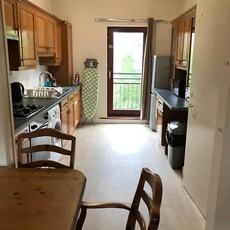 Carnarvon Street Centre * 글라스고