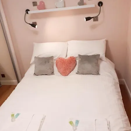 2bd City Centre - Free Private Parking * Glasgow