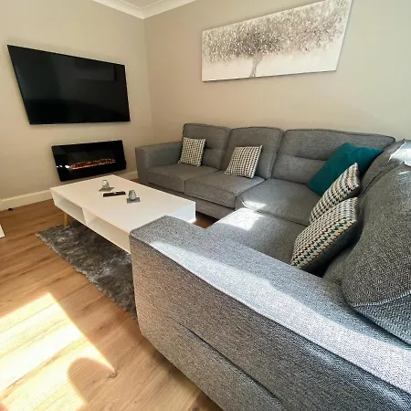 2bd City Centre - Free Private Parking * Glasgow