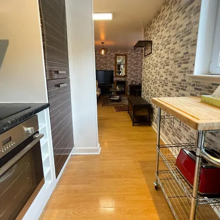 شقة Kelvingrove 2 Bedroom - Private Parking *