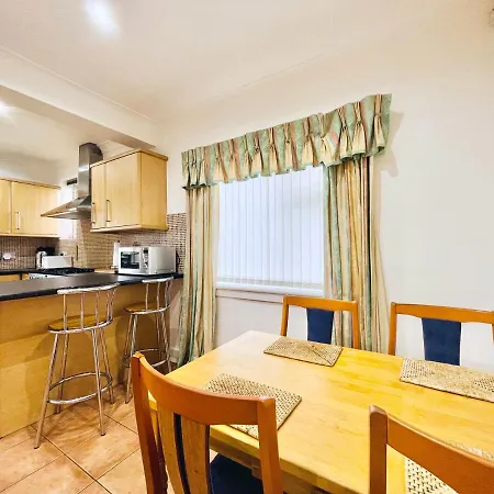 Millerston House * Глазго