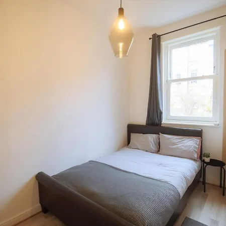 Bright Modern 2-bed Serviced In Heart Of West End Sse Hydro Botanic Gardens 公寓 *