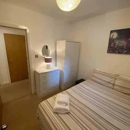 Dreamhouse At Oswald Street, Centre Apartament *