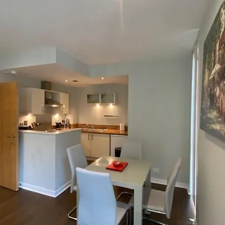 Apartament Dreamhouse At Oswald Street, Centre *