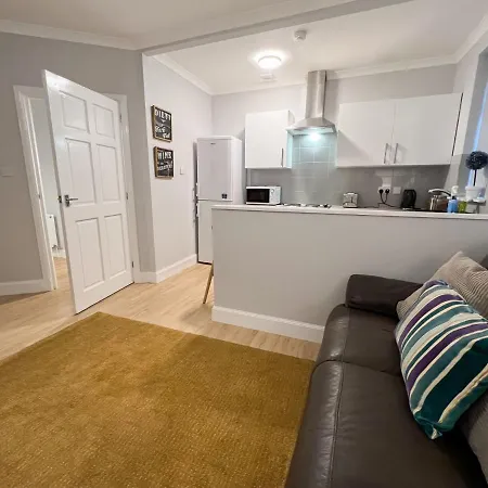 2 Bedroom Apartamento