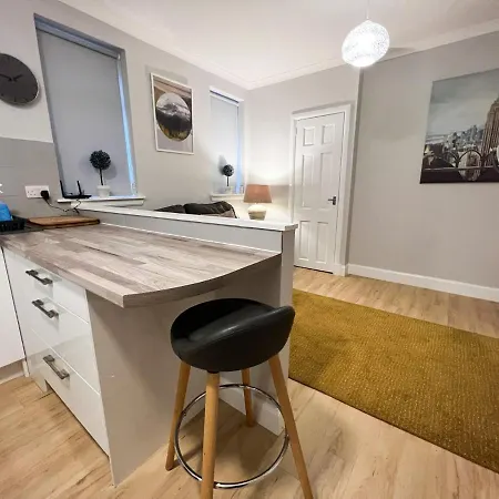 2 Bedroom Apartamento