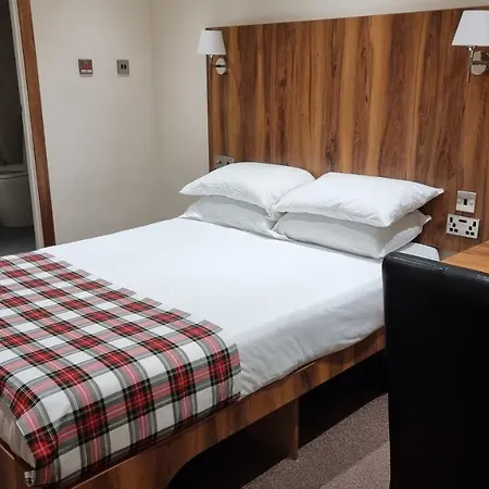 Hampton Court - Centre Guest house Glasgow
