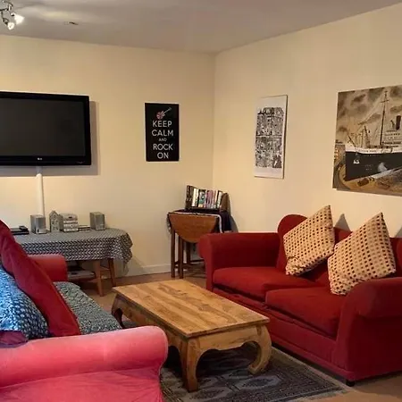 Apartment Westbridge