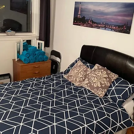 Beautiful 2 Bedroom With Balcony In Trendy West End - Ideal For Hydro, Uni, Ashton Lane & Centre * Glasgow