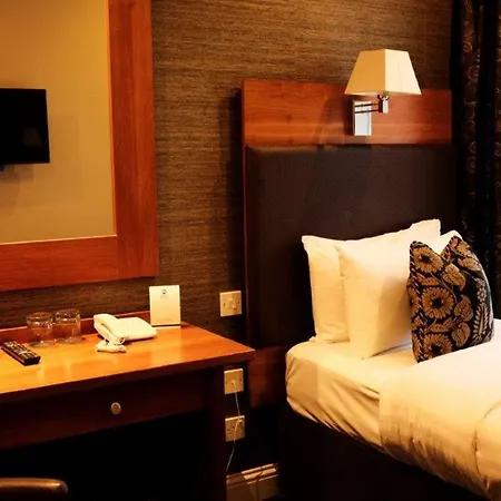 Western Garfield House Hotel 3*