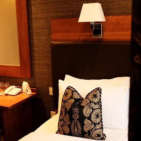 Hotel Western Garfield House 3*