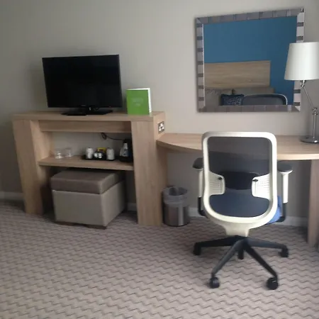 Hampton By Hilton