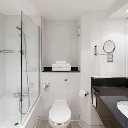 Crowne Plaza By Ihg