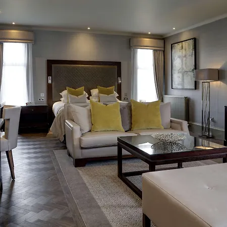 Western Garfield House 3* Chryston