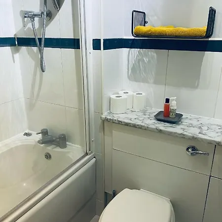 The Ovo Hydro Penthouse With Free Parking Глазго