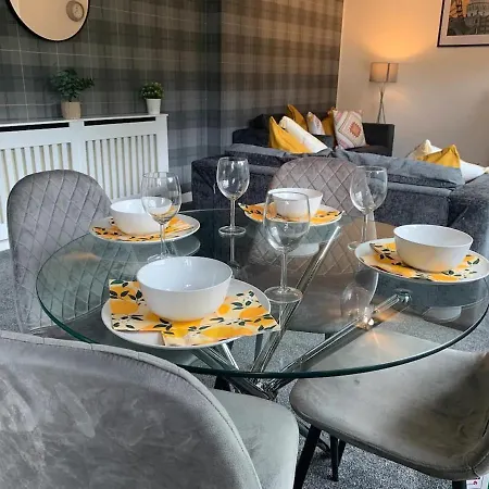 Apartamento Modern 2 Bedroom Flat With Free Parking In Cambuslang,