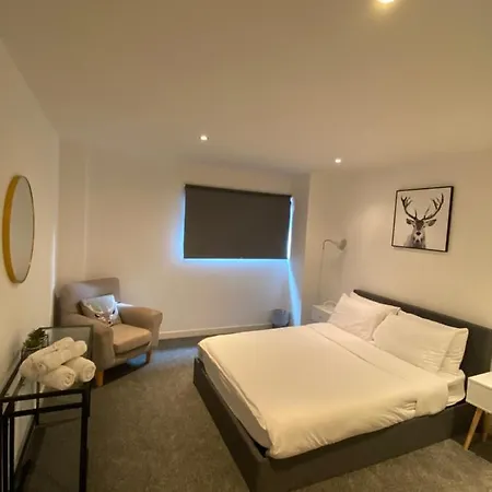 Secc&hydro Beautiful 2br With Free Parking