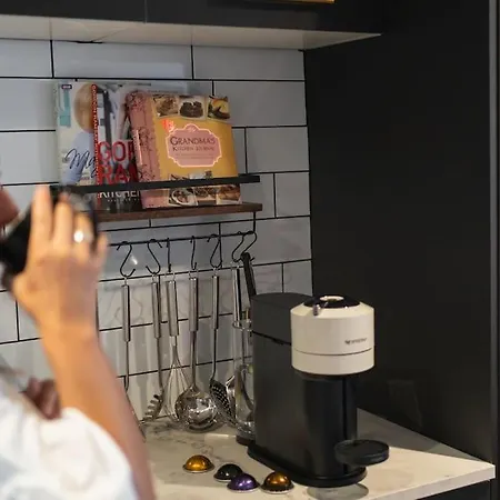 The West End Loft - 5* Retreat - Private Parking! 格拉斯哥