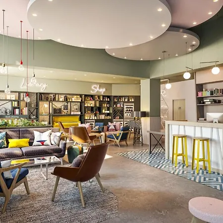 Aparthotel Adagio