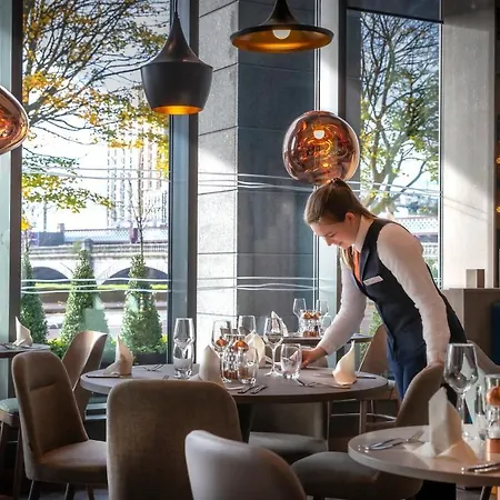 Clayton Hotell Glasgow