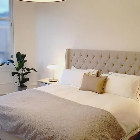 Hotel 69 St Georges Mansions *