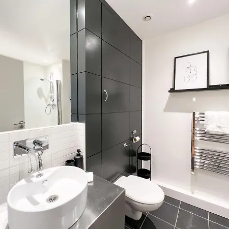 Apartmán Lovely 2 Bed Duplex With Hydro Views