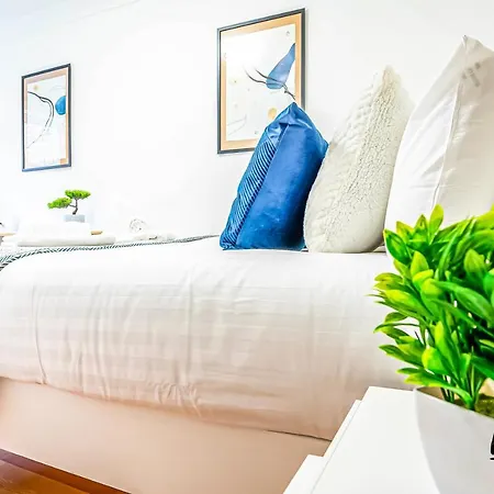 Sorbonne - West End 3br-2ba, Near Kelvingrove Museum - Free Parking By Bonjour Residences