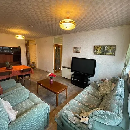 Apartman West End Hidden Gem - Modern 2-bedroom With Residents Patio Glasgow