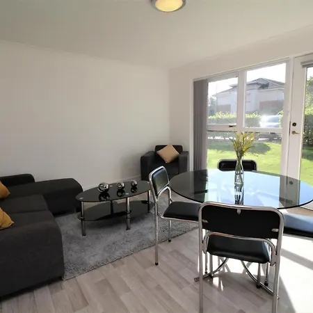 *stunning 2 Bed Flat* *