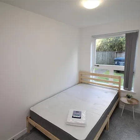 Apartment *stunning 2 Bed Flat*