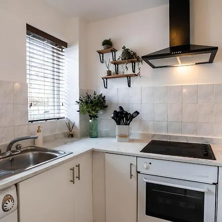 Finnieston 1-bed - Walk To Hydro & Bars - Sleeps 2 アパート グラスゴー