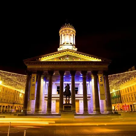 Modern Bright In South * Glasgow