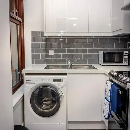 Modern Bright In South *