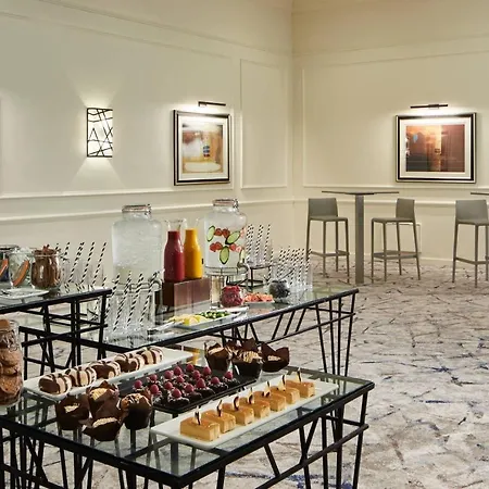 Hotel Marriott 4*