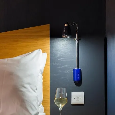 Holiday Express - - City Ctr Riverside By Ihg Hotel Glasgow