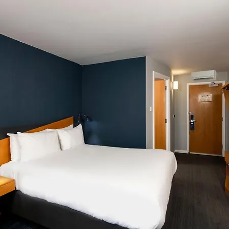 Szálloda Express - - Ctr Riverside By Ihg 3*