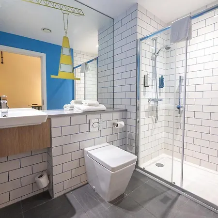 Ibis Styles Centre George Square 3*
