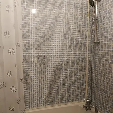 Gasthof Budget Double Bedroom Near Centre And West End