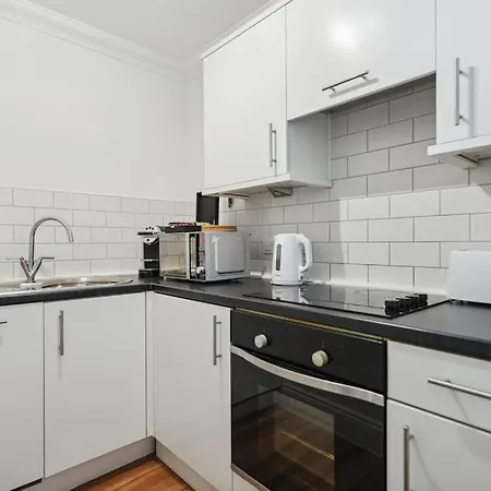 1 Bed Blythswood Flat * Glasgow
