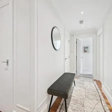 1 Bed Blythswood Flat Lejlighed