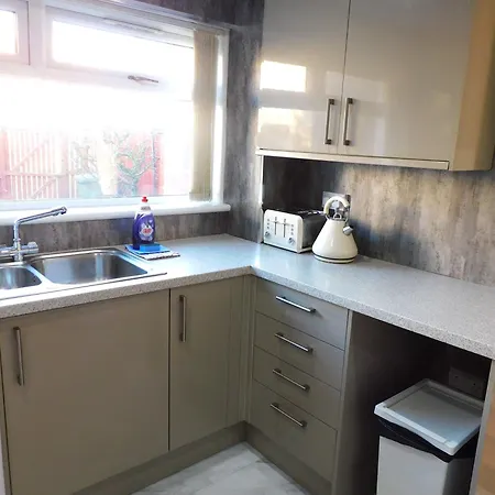 בית נופש No 54 - New & Delightful 3 Bed House In East Kilbride *