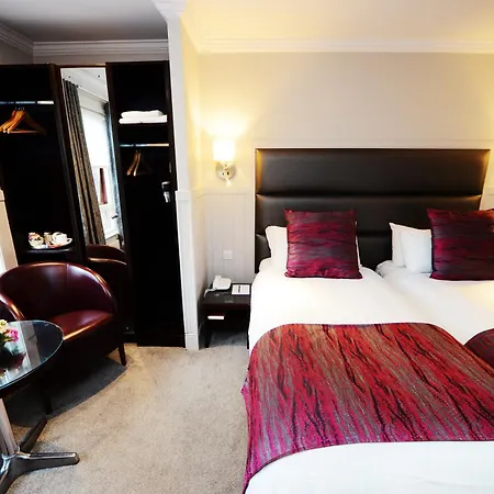 Glynhill & Near Airport Szálloda Glasgow