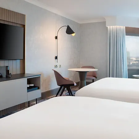 Hilton Ξενοδοχείο 4*