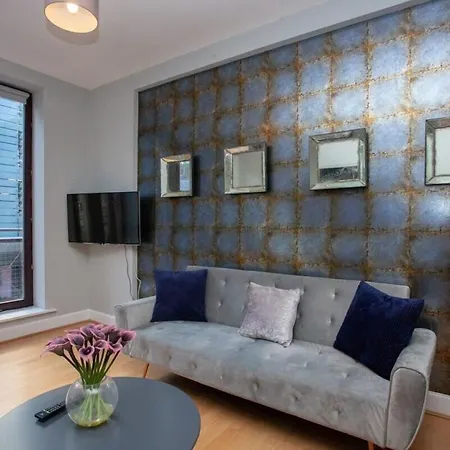 Modern And Refurbished Flat In Merchant