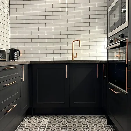 Apartament West End Tenement