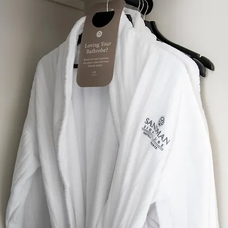 Sandman Signature Hotell 4*