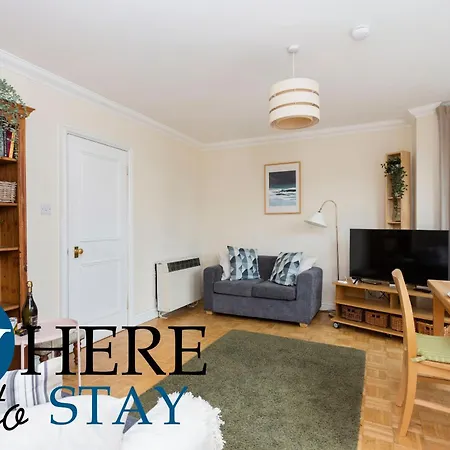 Bright 1 Bedroom Apartment-private Parking Apartmán Glasgow