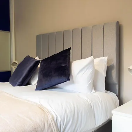 Croftspar House * グラスゴー