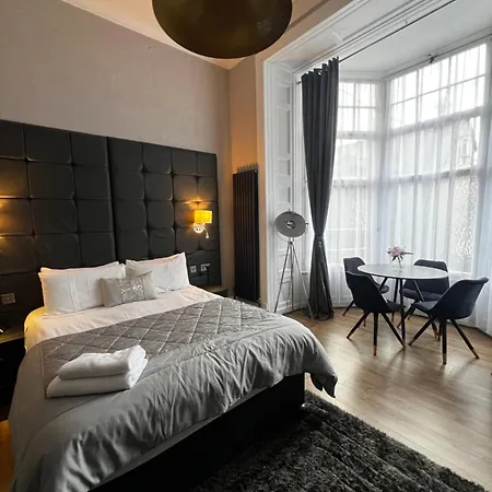 Apartahotel Amani - Centre Glasgow