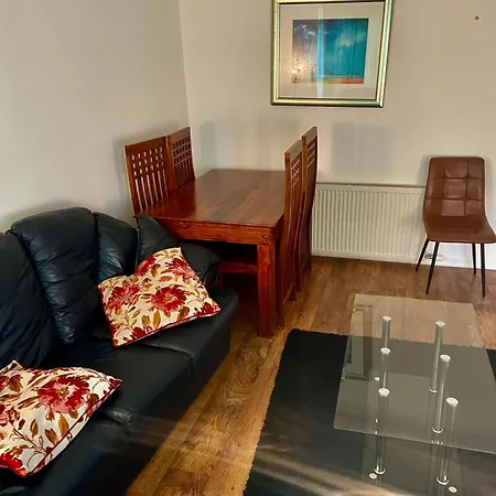 Apartment 3 Bed ,2 Bedroom City Centre Apt Glasgow